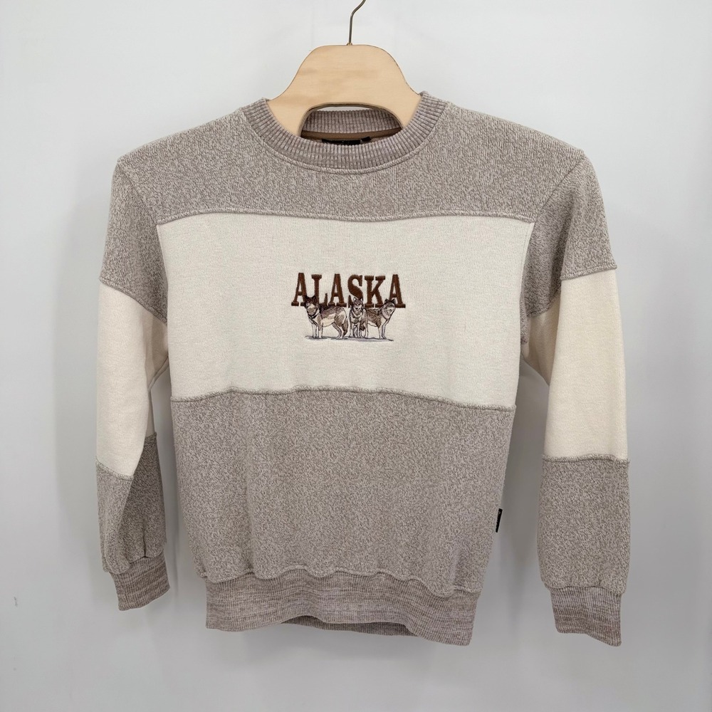 VTG Renegade Club Men's Size‎ S Alaska Wolves Embroidered Crewneck Sweatshirt